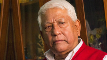 ज्येष्ठ सदस्य केसीले पद तथा गोपनीयताको शपथ लिने